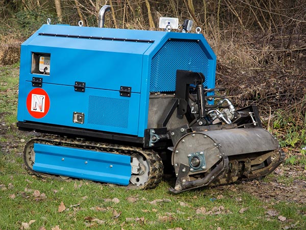 macchine agricole radiocomandate